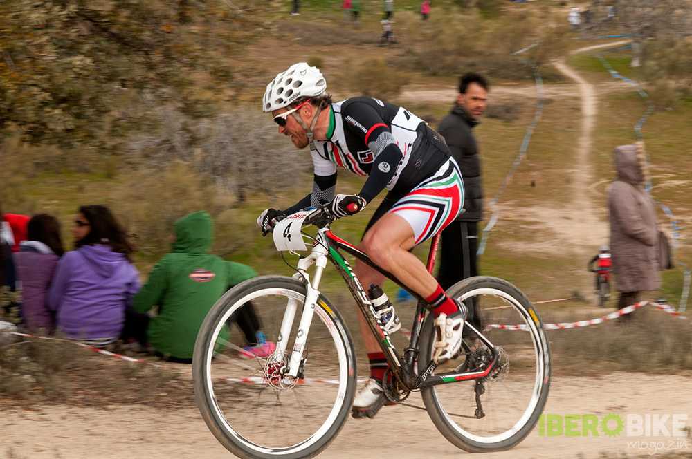 nero, mtb, mountain bike, chinchon,btt