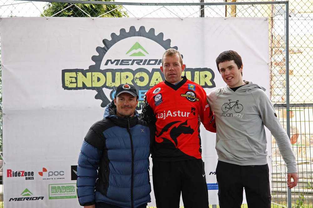 Arriola-Uriarte-y-Blanco-marcaron-los-tres-mejores-tiempos-absolutos