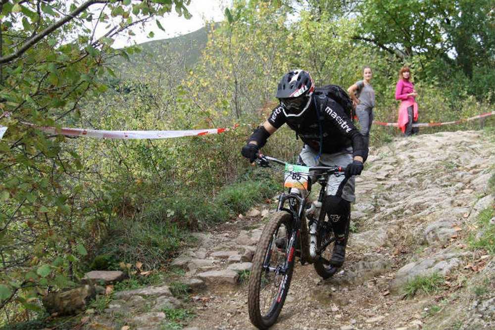 Fernando-Larrauri Crónica Open EnduroAstur 2015