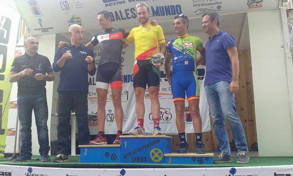 Podio masclino Open de España Ultramaratón 2015