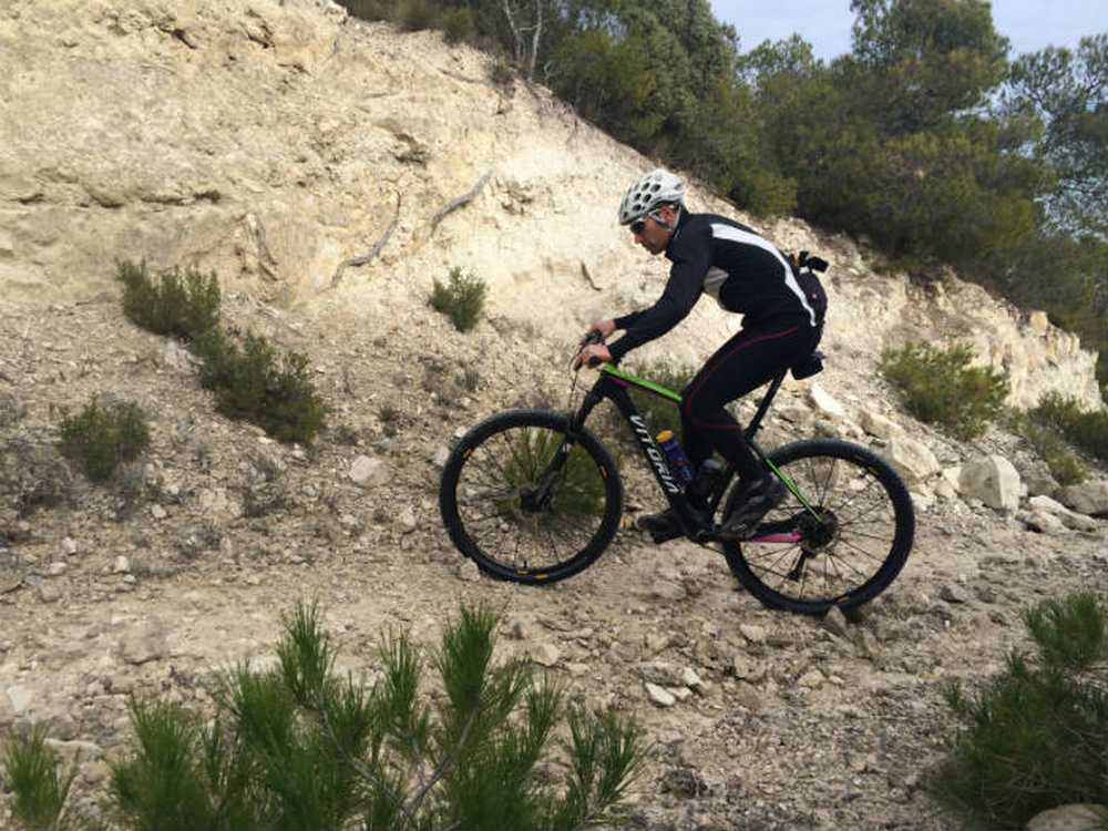 Oscar Santander Iberobike Vitoria Bikes by Atika Sport