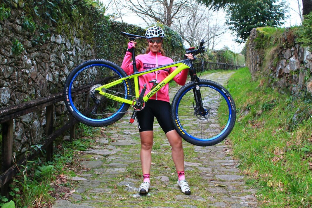Silvia Blanco, nueva corredora del equipo Saracen - Iberobike