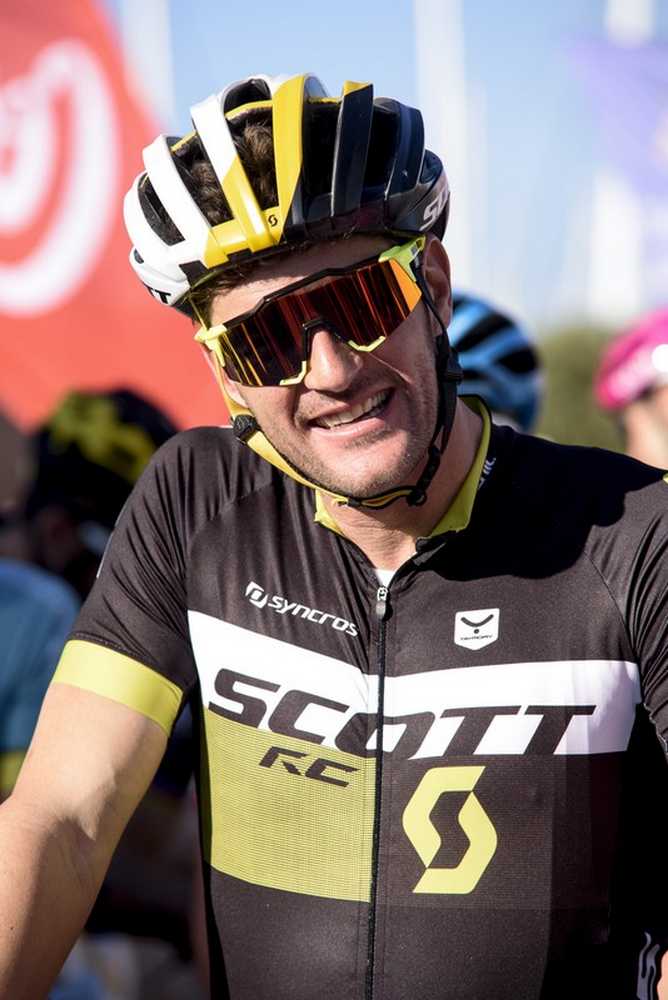 Marc Coma, Albert Cabestany o Roberto Merhi acudirán a la Vuelta a Ibiza MMR 2017 01