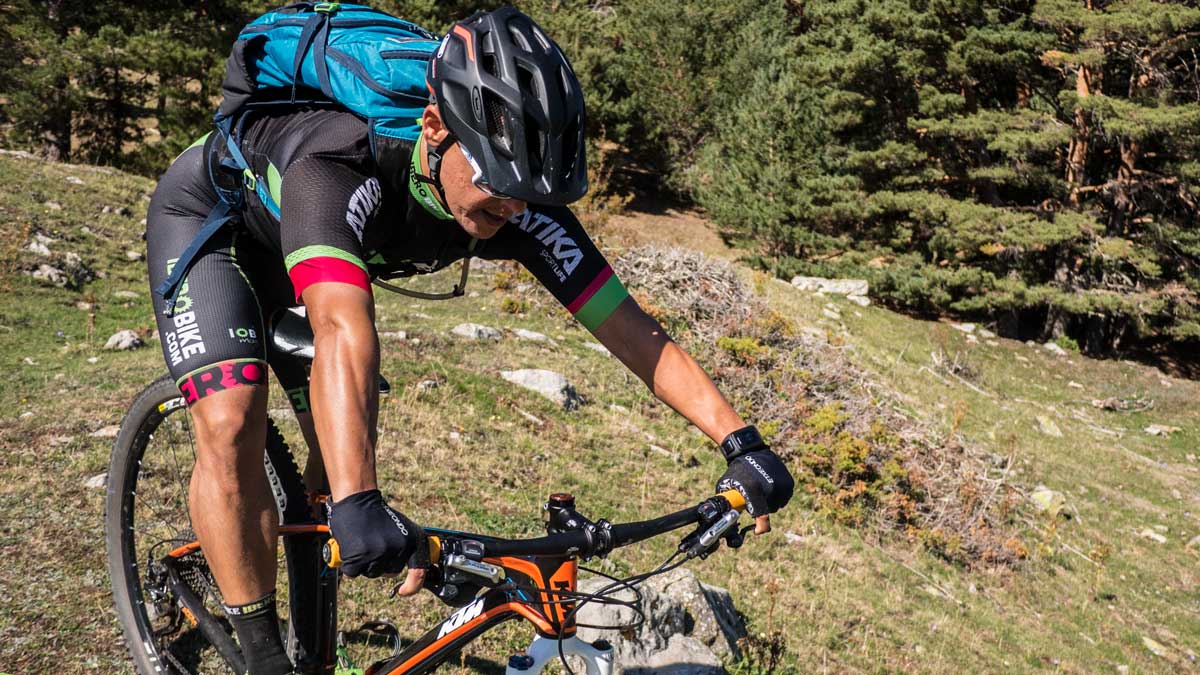 casco bicicleta montaña abus mountk