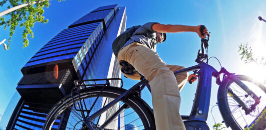 Tipos-de-bicicletas-eléctricas-Qué-Ebike-es-mejor-Motores-baterías-y-precios-bici-baratos