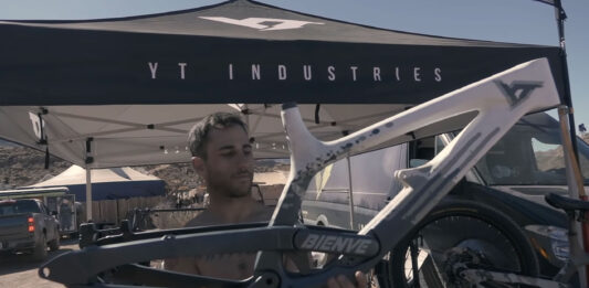 Vídeo Bienvenido Aguado en acción en el Rampage. Así es su nueva bici YT