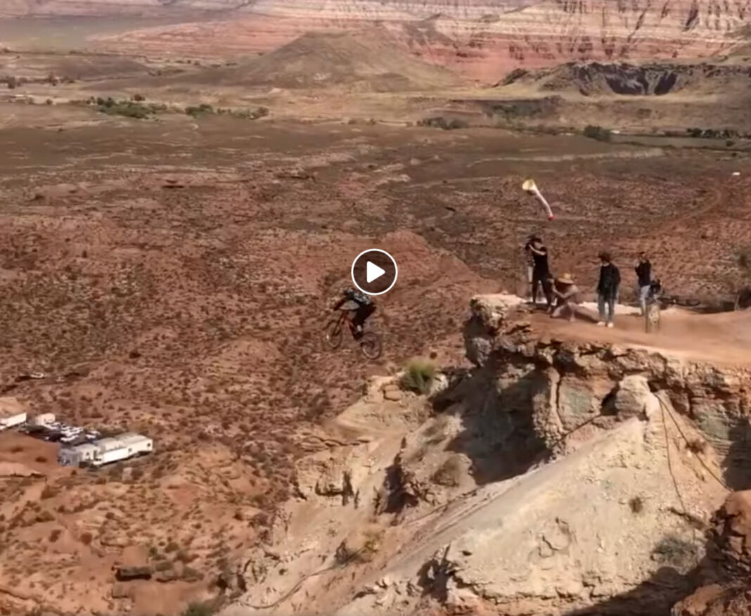 Vídeo-Impresionante-Kyle-Strait-probando-un-cortado-de-21-metros-del-Rampage-2019