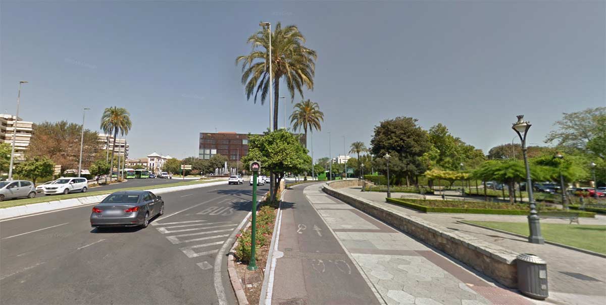 Córdoba creará 20 km de carrilles para motos, patinetes, bicicletas y también coches