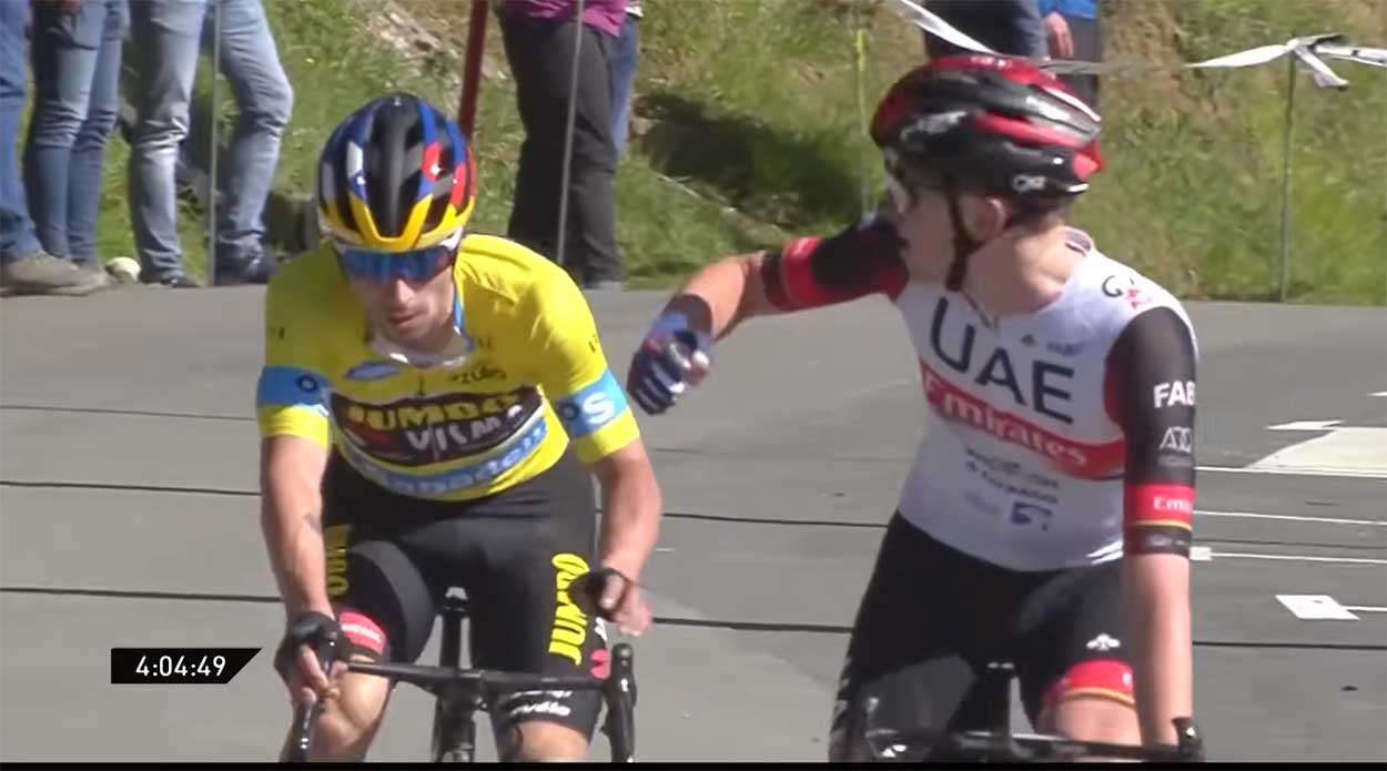 Pogacar, más listo que Roglic esta vez, se lleva la tercera etapa de La Vuelta al País Vasco.
