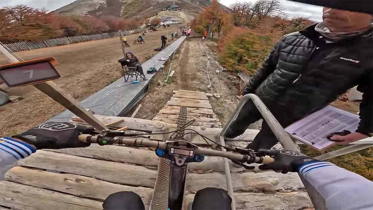 Video-de-la-bajada-ganadora-del-Mundial-de-DH-Master-de-Jacobo-Santana