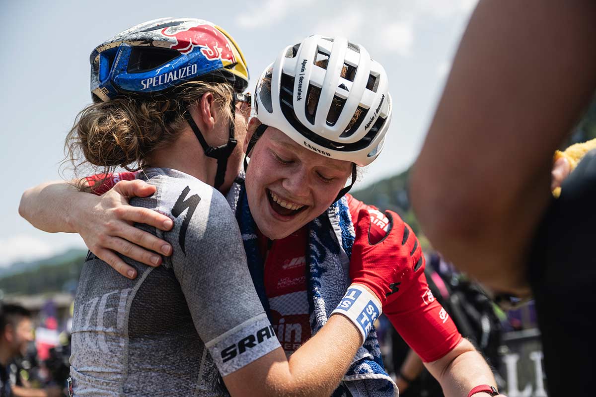 Las mejores imágenes de la Copa del Mundo XCC y XCO de Loegang 2023