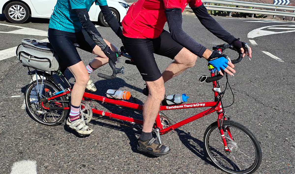 Dos años de sanción a un ciclista de 65 años en tándem tras un control antidopaje al que no acudió