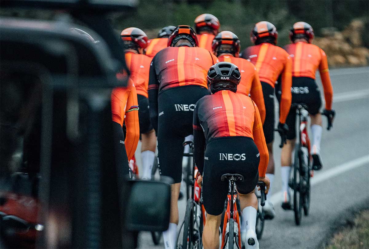 Dave-Brailsford-se-va-del-Ineos-Grenadiers.-Ya-no-queda-ningun-directivo-del-equipo-original